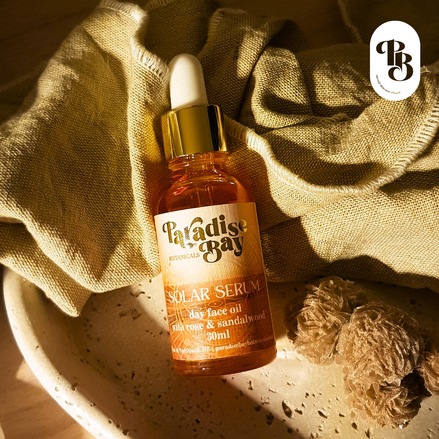 SOLAR SERUM | day face oil with rose and sandalwood