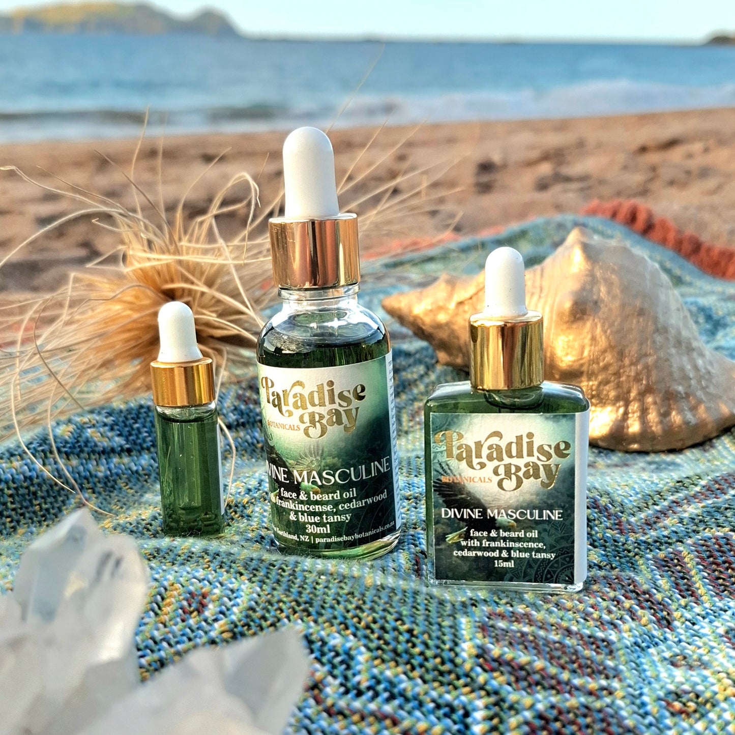 DIVINE MASCULINE |face and beard oil with frankincense, cedarwood and blue tansy
