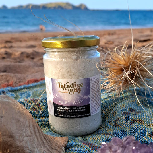 MILKY WAY | White Mineral Bathing Soak