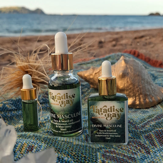 DIVINE MASCULINE |face and beard oil with frankincense, cedarwood and blue tansy